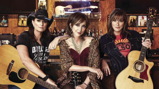 Chicks With Hits - Sep. 27